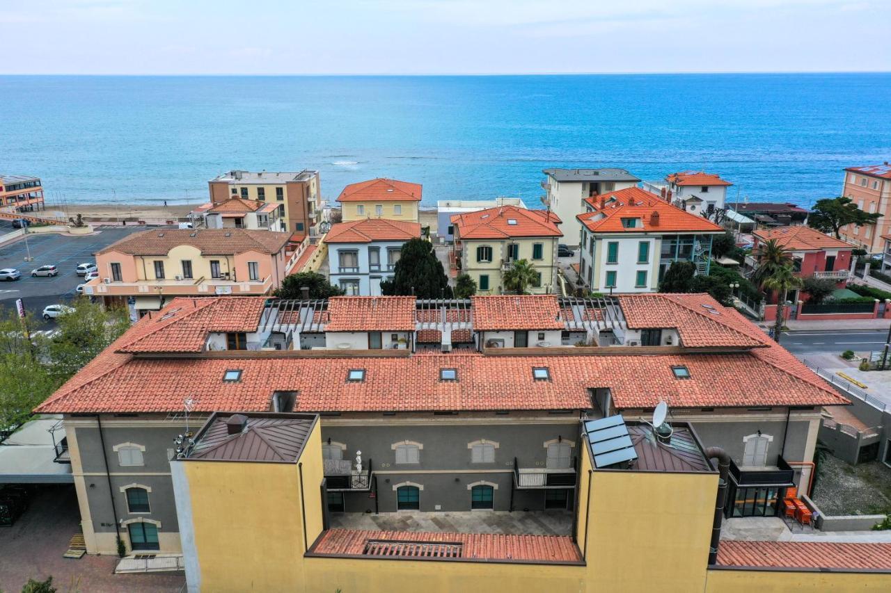 Apartmán Casa Velia 78Mq A 30 Metri Dal Mare Di San Vincenzo Exteriér fotografie