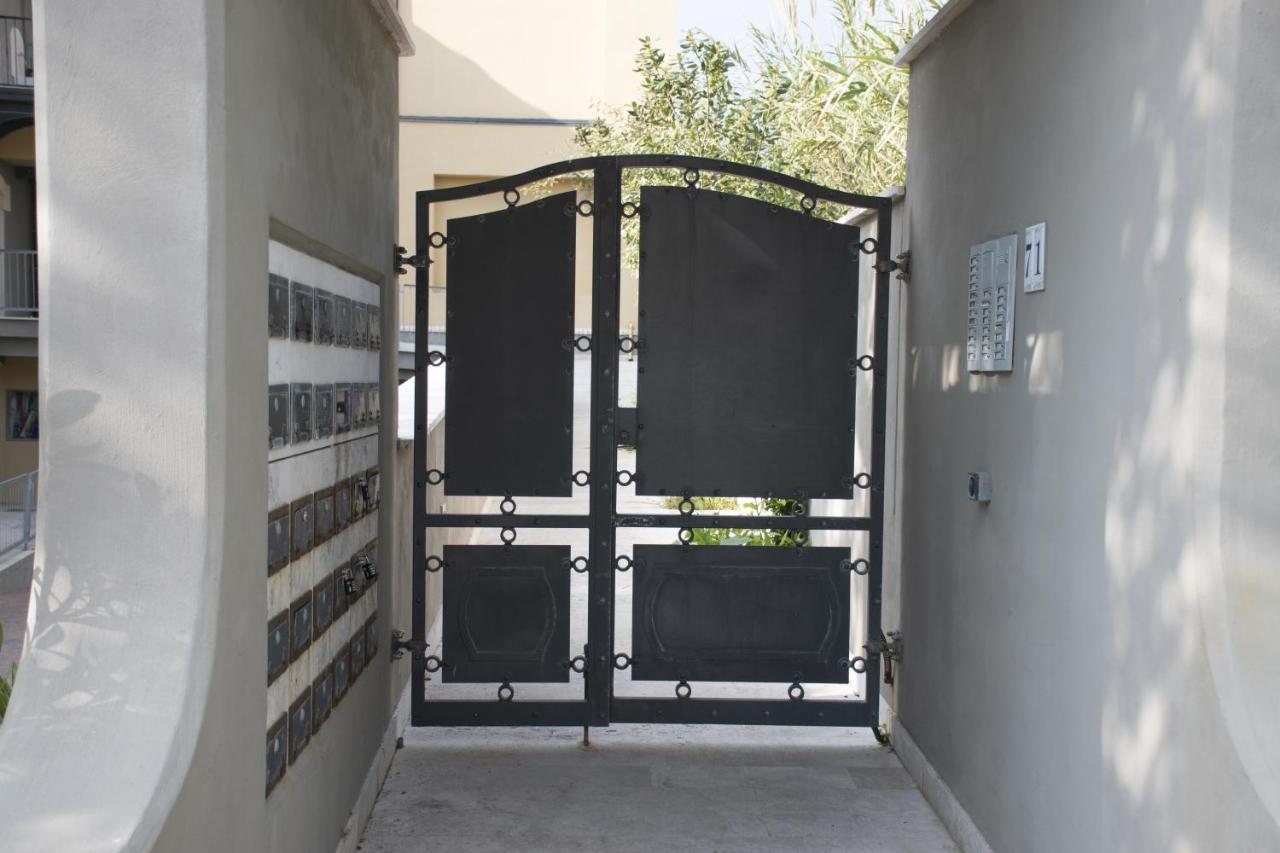 Apartmán Casa Velia 78Mq A 30 Metri Dal Mare Di San Vincenzo Exteriér fotografie